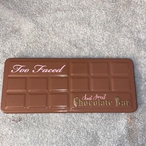 Too Faced Semi Sweet Chocolate Bar eyeshadow palette
